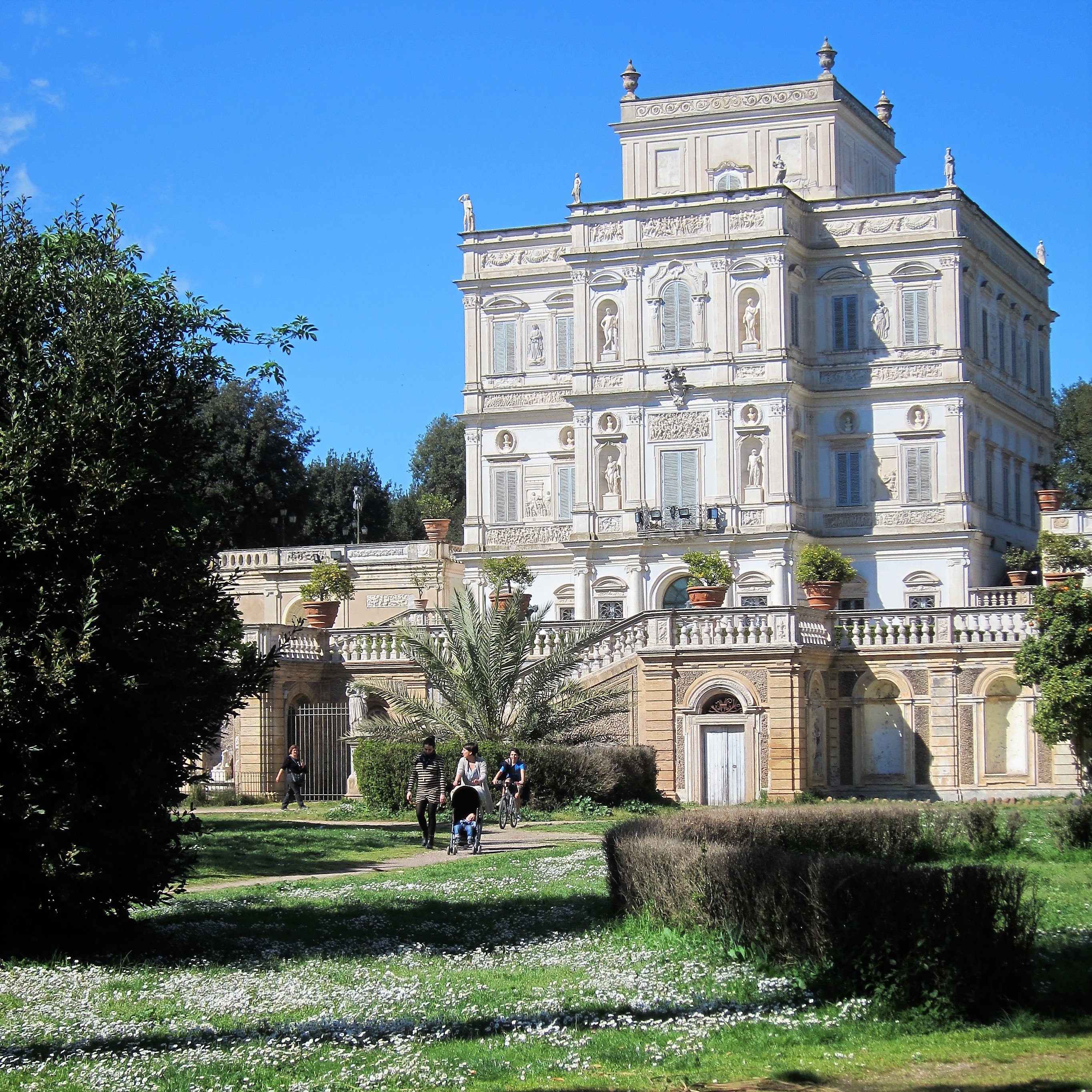 Villa Doria Pamphilj maaliskuun lopulla