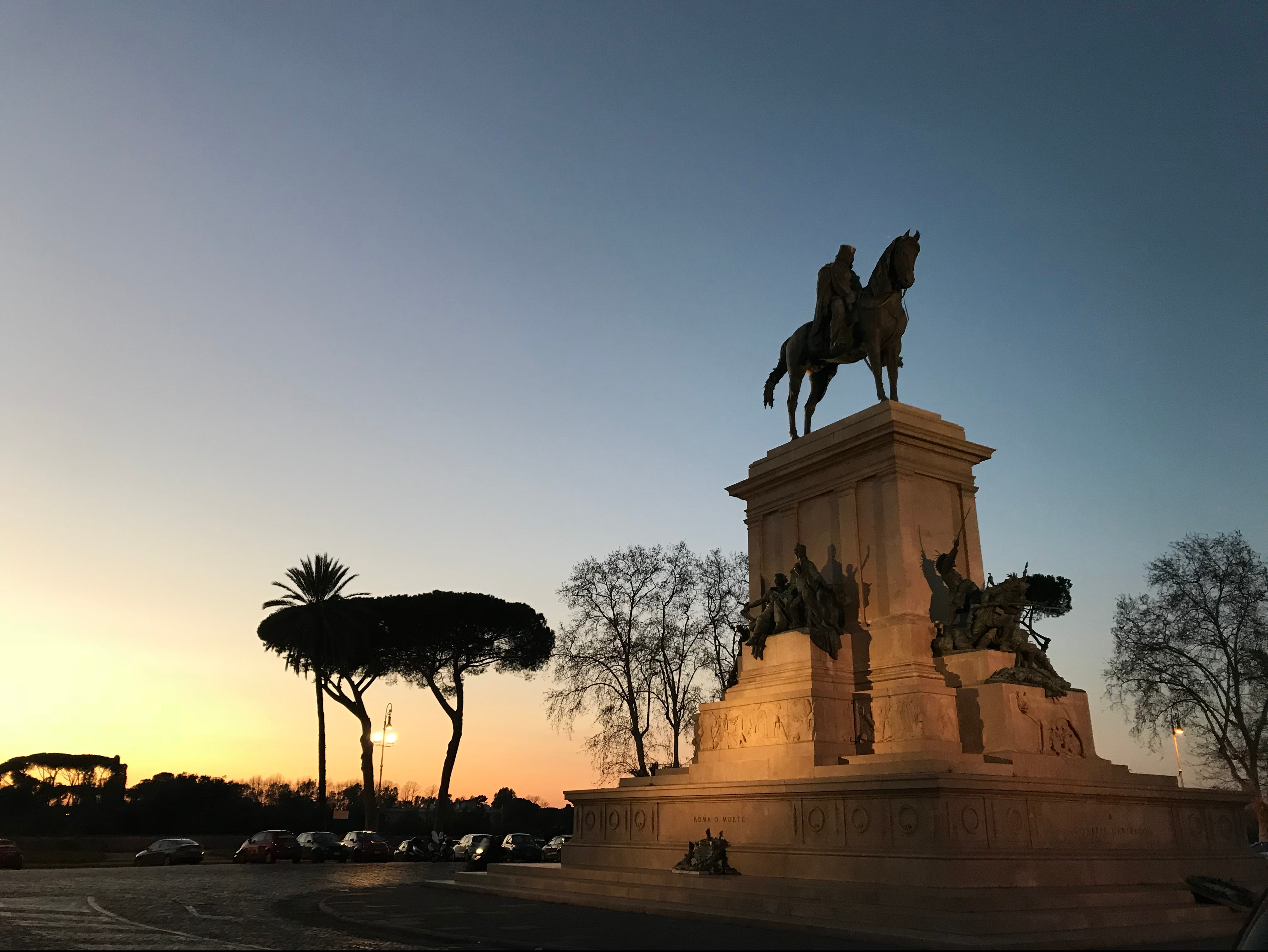  Giuseppe Garibalbin patsas